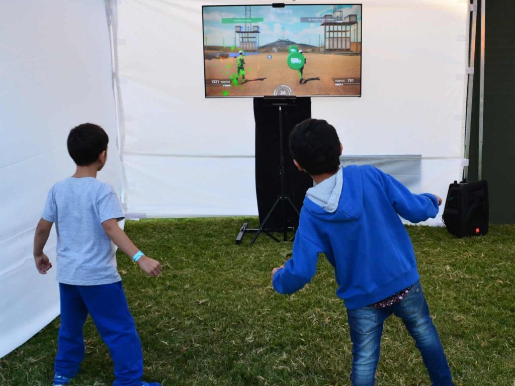 2. Kinect Dash Competition